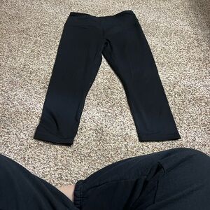 Reflex Classic Black Capri Leggings